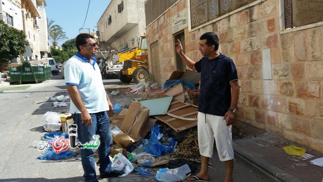 كفرقاسم : حملة نظافة واسعة في شوارع البلدة والبلدية تطالب الأهالي بالالتزام بحرمة الشوارع والمحافظة على النظافة 